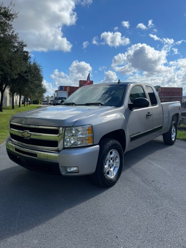 CHEVROLET SILVERADO - 2009 - Image 6