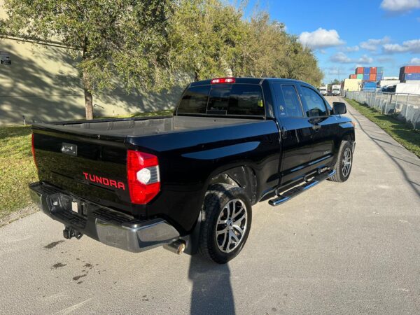 TOYOTA TUNDRA - 2017 DOUBLE CAB - Image 5