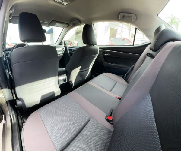 TOYOTA COROLLA LE - 2018 - Image 10