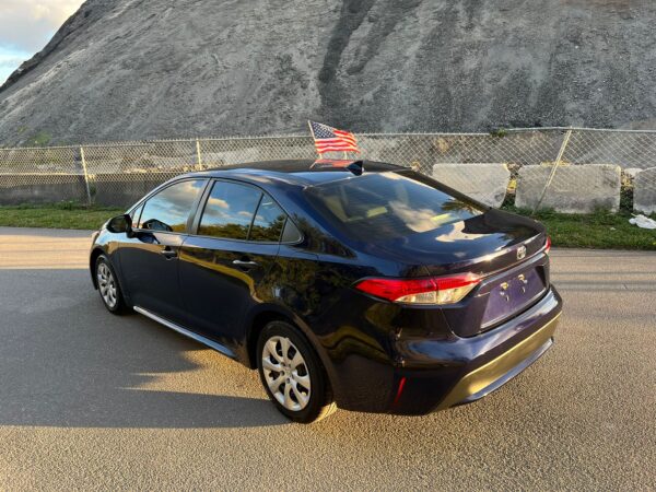 TOYOTA COROLLA LE - 2020 - Image 5