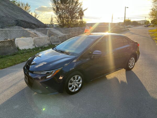 TOYOTA COROLLA LE - 2020 - Image 7