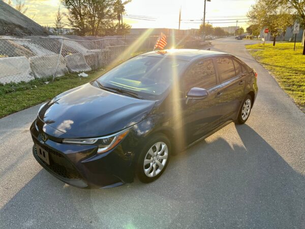 TOYOTA COROLLA LE - 2020 - Image 11