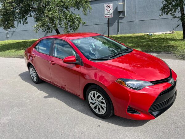 TOYOTA COROLLA LE - 2019 - Image 4