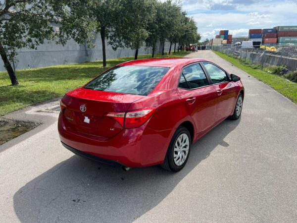 TOYOTA COROLLA LE - 2019 - Image 5