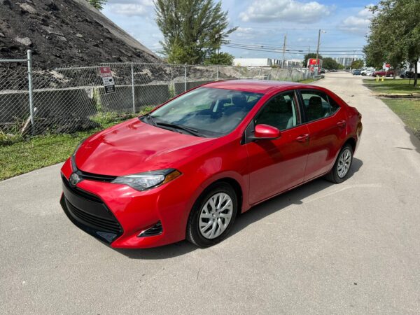 TOYOTA COROLLA LE - 2019 - Image 3