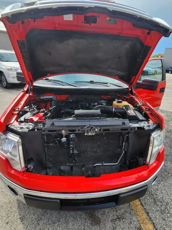 FORD F-150 - 2011 - Image 13