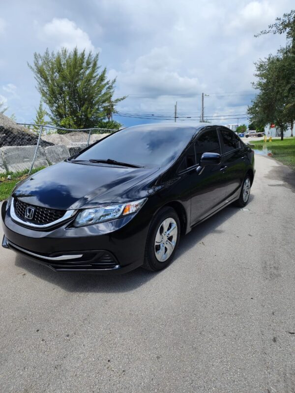 Honda civic - 2015 - Image 3