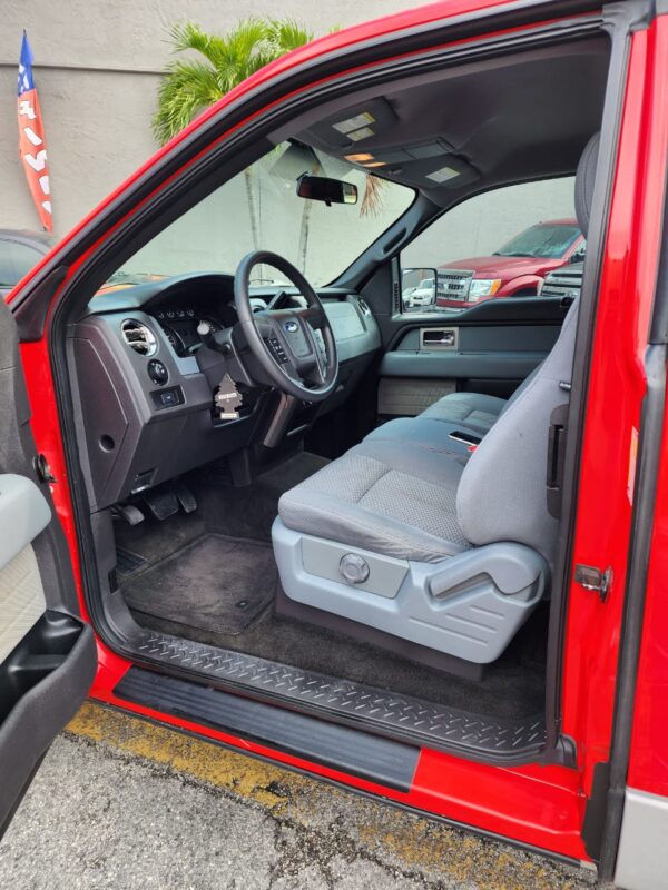FORD F-150 - 2011 - Image 5