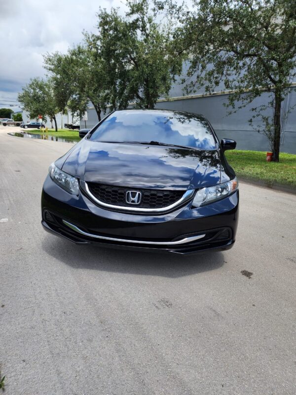 Honda civic - 2015 - Image 10