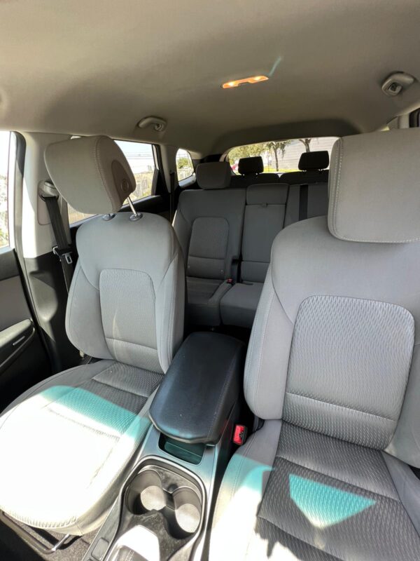 HYUNDAI SANTA FE - 2017 - Image 13