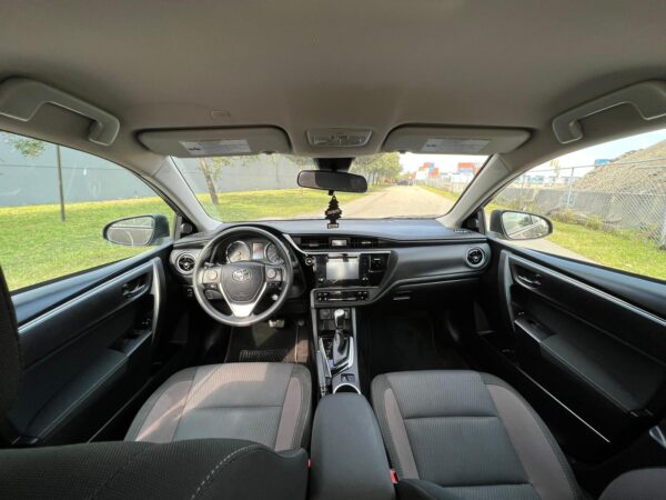 TOYOTA COROLLA LE - 2017 - Image 11