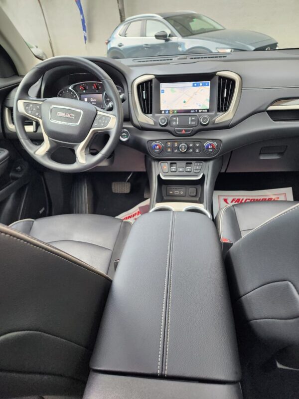 GMC DENALI - 2012 - Image 13